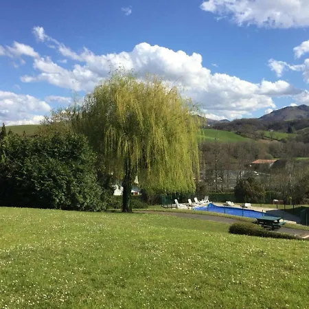 T3 Pays Du Piment D'espelette - Avec Piscine Chauffee 公寓 *