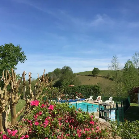 公寓 T3 Pays Du Piment D'espelette - Avec Piscine Chauffee *