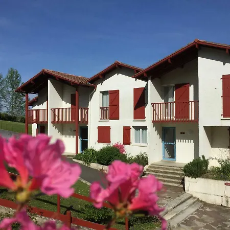 T3 Pays Du Piment D'espelette - Avec Piscine Chauffee * Souraïde