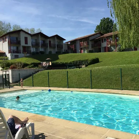 T3 Pays Du Piment D'espelette - Avec Piscine Chauffee
