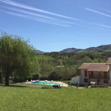 T3 Pays Du Piment D'espelette Souraide